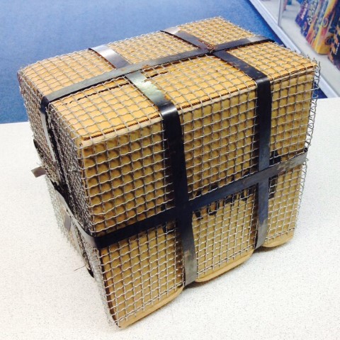 Pyro mesh cage
